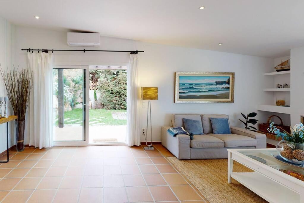 Lesal Villas Rentals, Villa Mar Azul, Tossa De Mar Dış mekan fotoğraf
